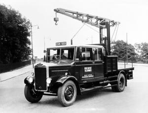 1937 Albion 126 3.5 ton Crane